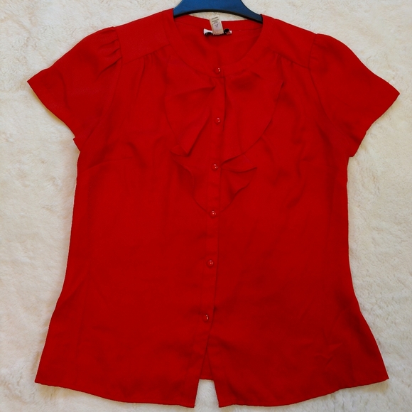 Fall Ruffled Blouse - Picture 11 of 11